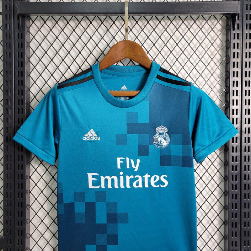 Conjunto Niños Retro Real Madrid 17/18