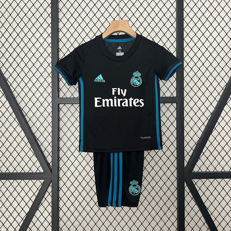 Kids Kit Real Madrid away 17/18 retro