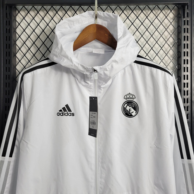 Cortaviento Real Madrid Edición Minimalista